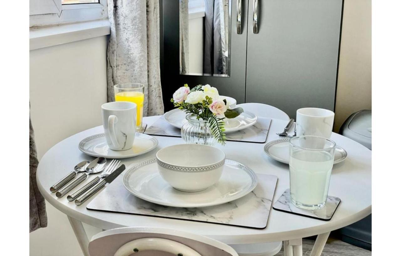 Cardiff City Centre Apartment- Penarth Road Bagian luar foto
