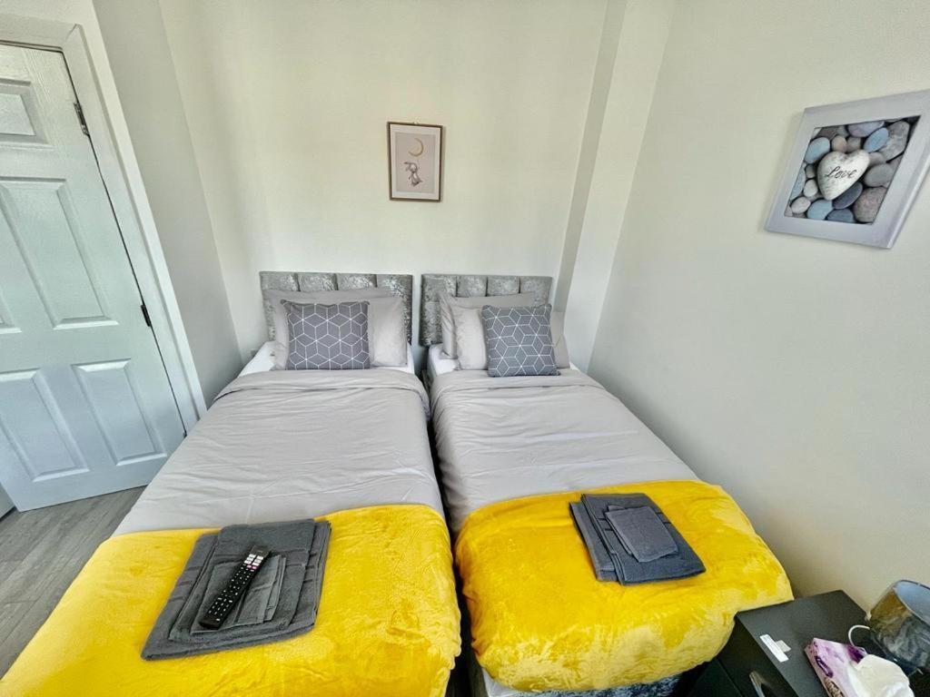 Cardiff City Centre Apartment- Penarth Road Bagian luar foto